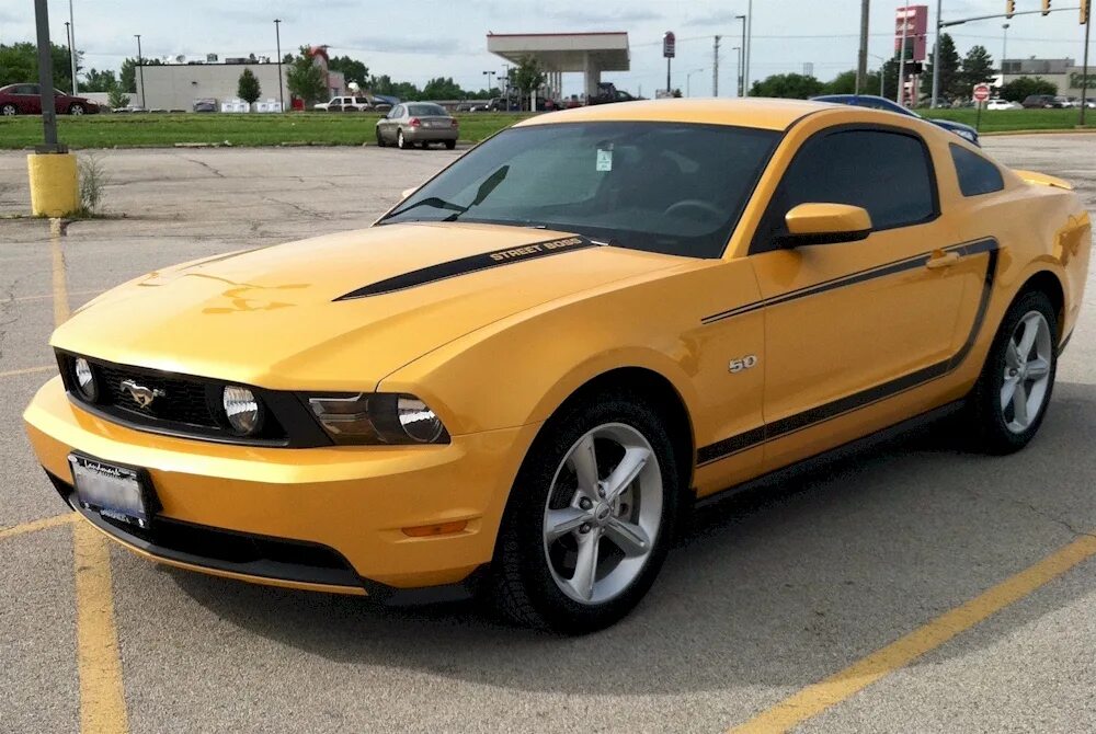 Download wallpapers Ford Mustang, Sport car, yellow Mustang, american cars, Ford