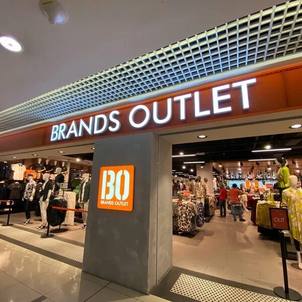 Brands outlet. Brand Outlet. @Outlet_1n.