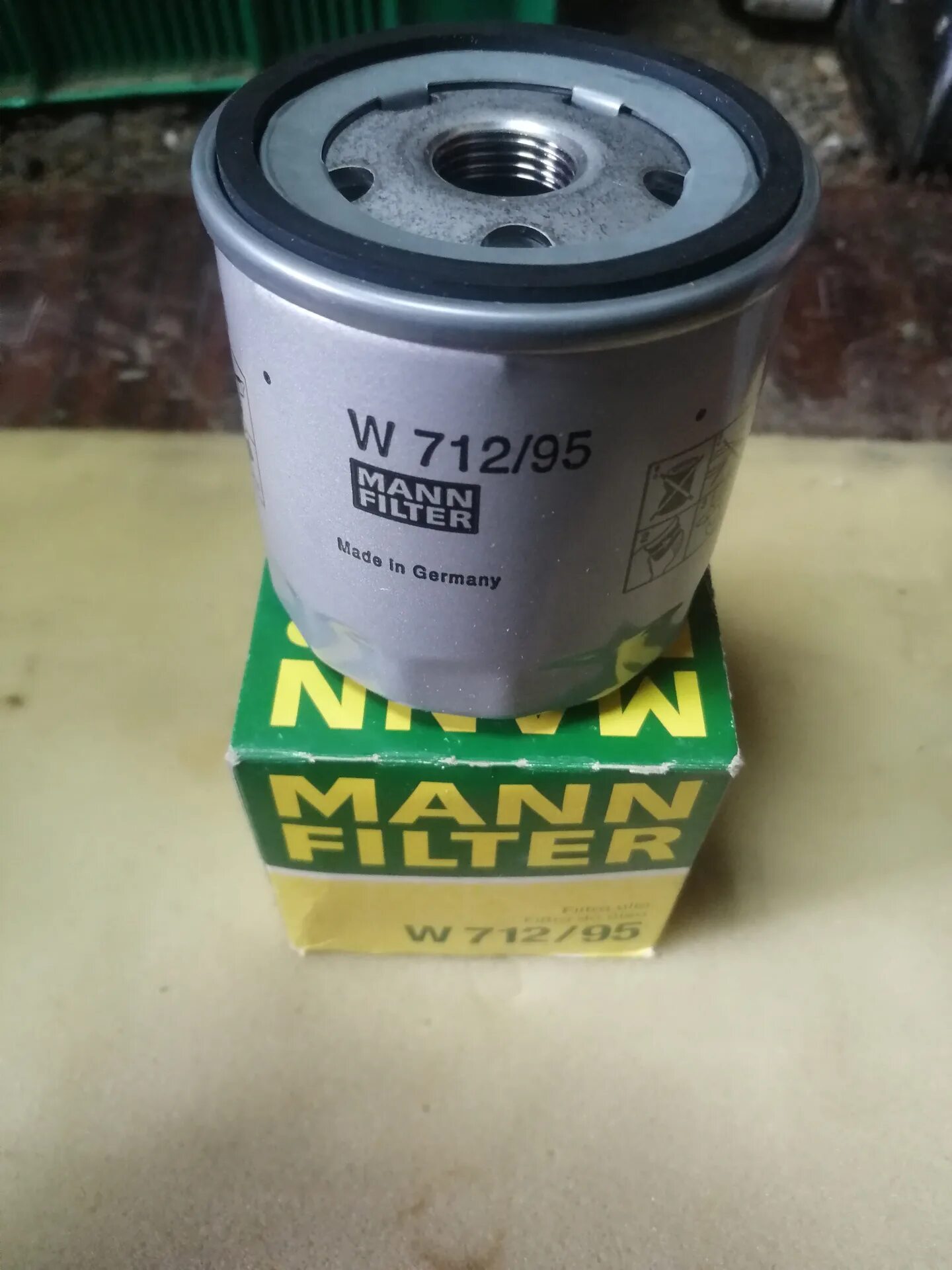 Mann-filter w 712/95. W712 95. 712/95 mann применяемость. W712 95. Оригинальный фильтр mann w712/95.