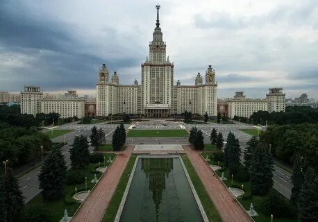 Красивые институты москвы