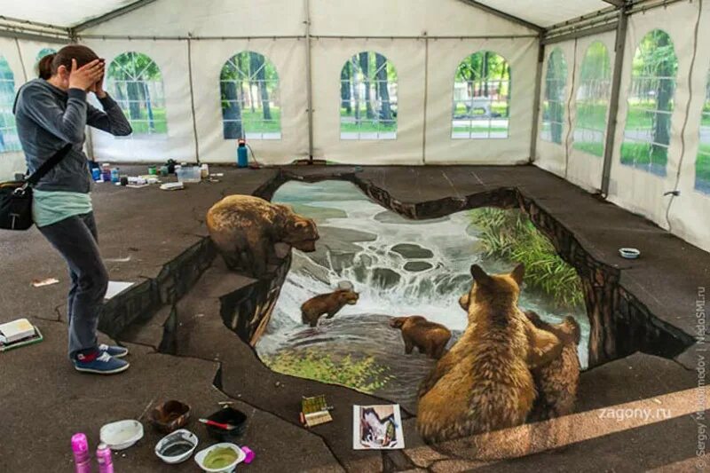 Смешные персонажи 3d. Современное искусство на асфальте. Объемные граффити эдуардо релеро. 3д печать сова. Современное искусство на асфальте.