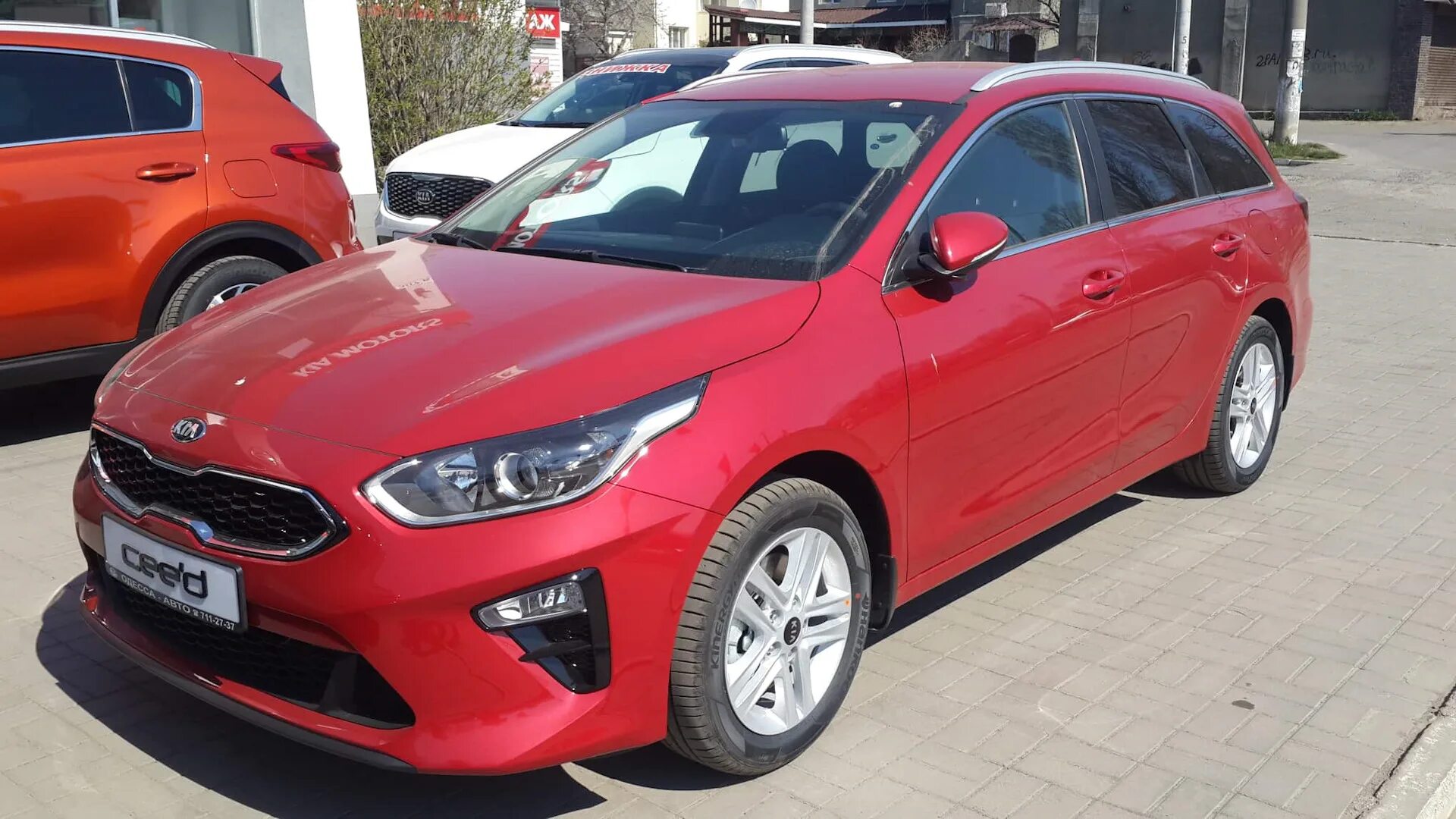 Киа сид 1.6 бензин. Kia Ceed 1.6 MPI. Kia Ceed 3g SW. Kia Ceed и Ceed SW. Kia Ceed SW 2011.