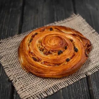 Улитка с изюмом