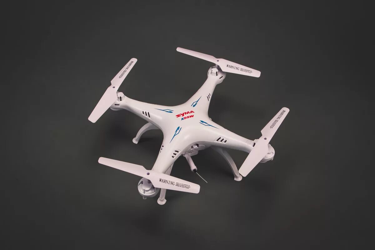 Квадрокоптер syma с камерой fpv. Syma x5sw. квадрокоптер zuma модели.