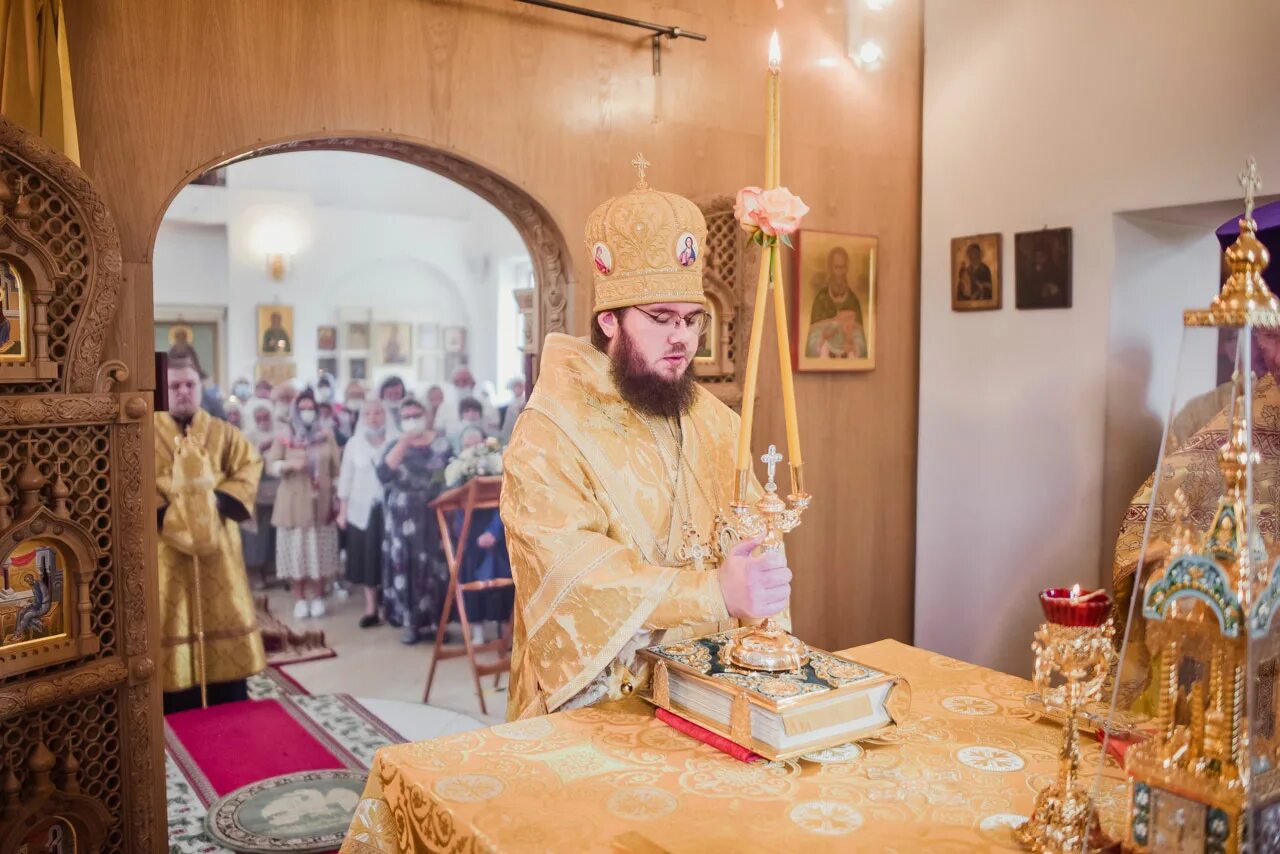 настоятель храма в бирюлево западное. храм бирюлево восточное давид шуплецов. достойно есть храм в бирюлёво восточное. храм бирюлево восточное настоятель. храм бирюлево восточное.