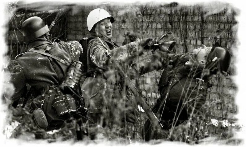 Схватки с врагом. Рукопашная схватка войны 1941. Рукопашная схватка на войне.