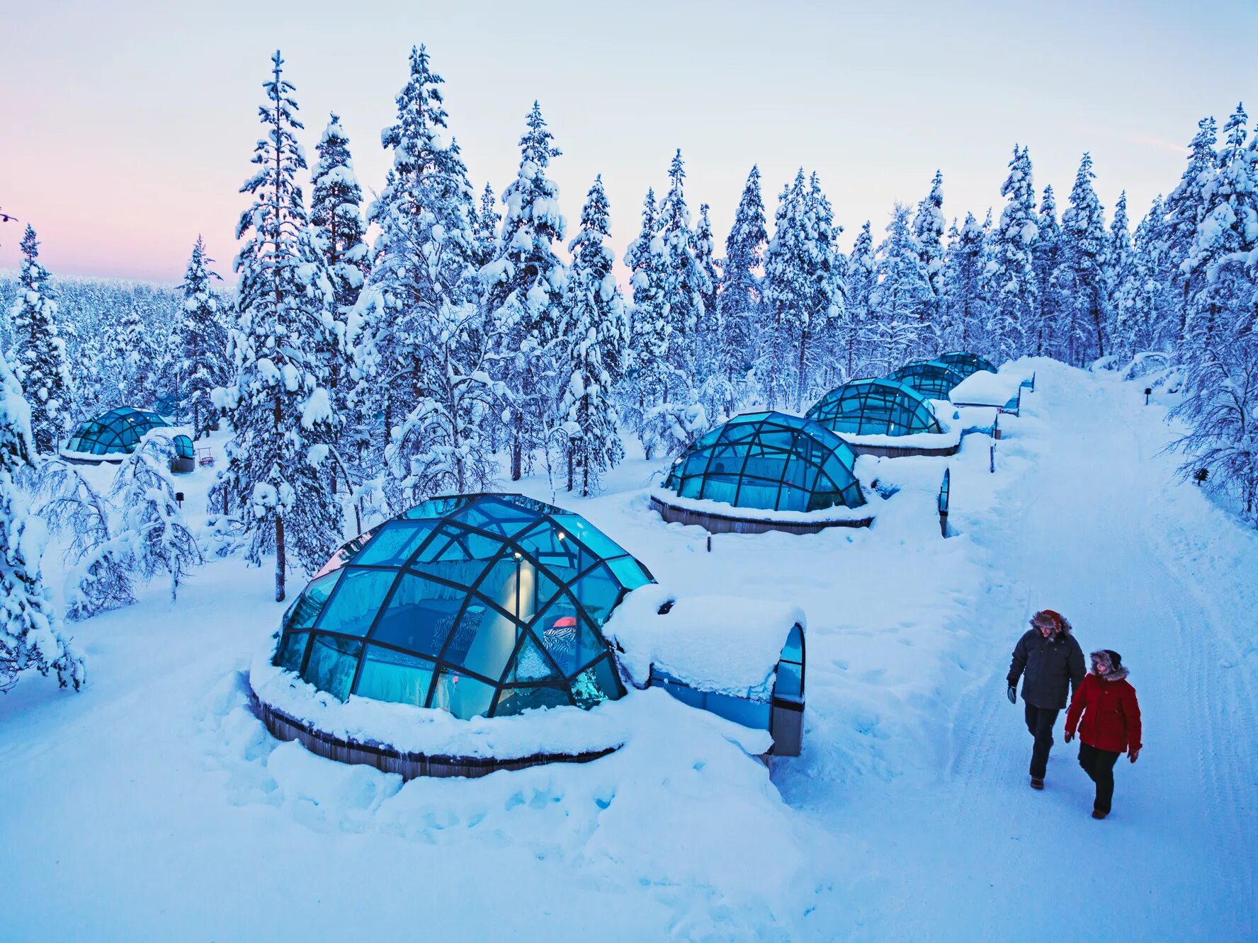 Бывший иглу. Отель glass igloo (kakslauttanen) финляндия. отель какслауттанен (kakslauttanen), лапландия, финляндия. стеклянные иглу. дом иглу.
