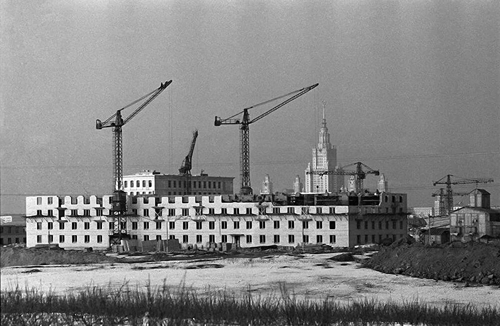 Фотографии улица Кравченко Москве старый. Стройка 1950. Стройка улица Кравченко. Москва проспект Вернадского 1950-е годы. Строительство улиц в москве