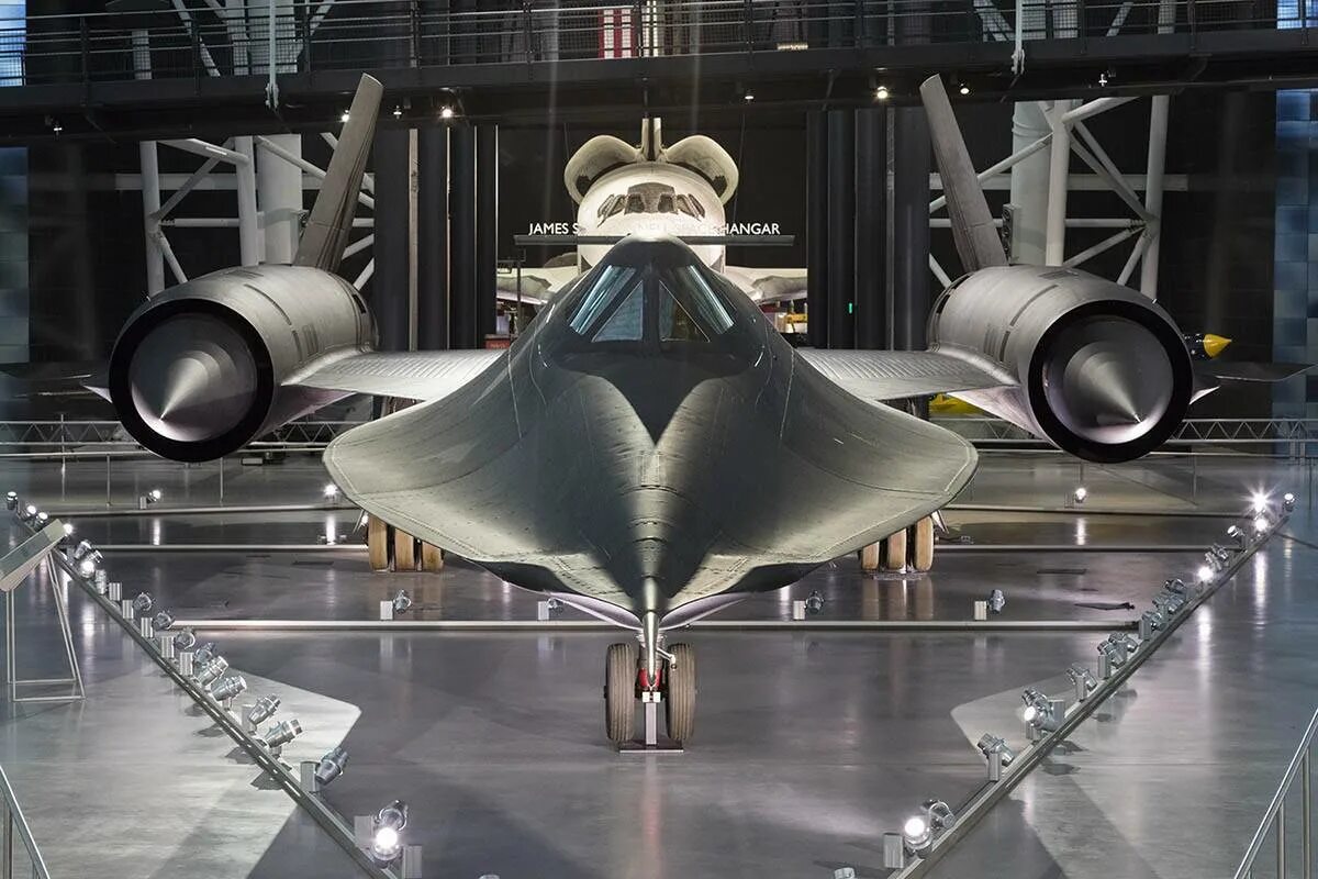 The sr. Lockheed SR-71. SR 71 Blackbird. Локхид SR-71 чёрный Дрозд. SR-71 Blackbird черный Дрозд.