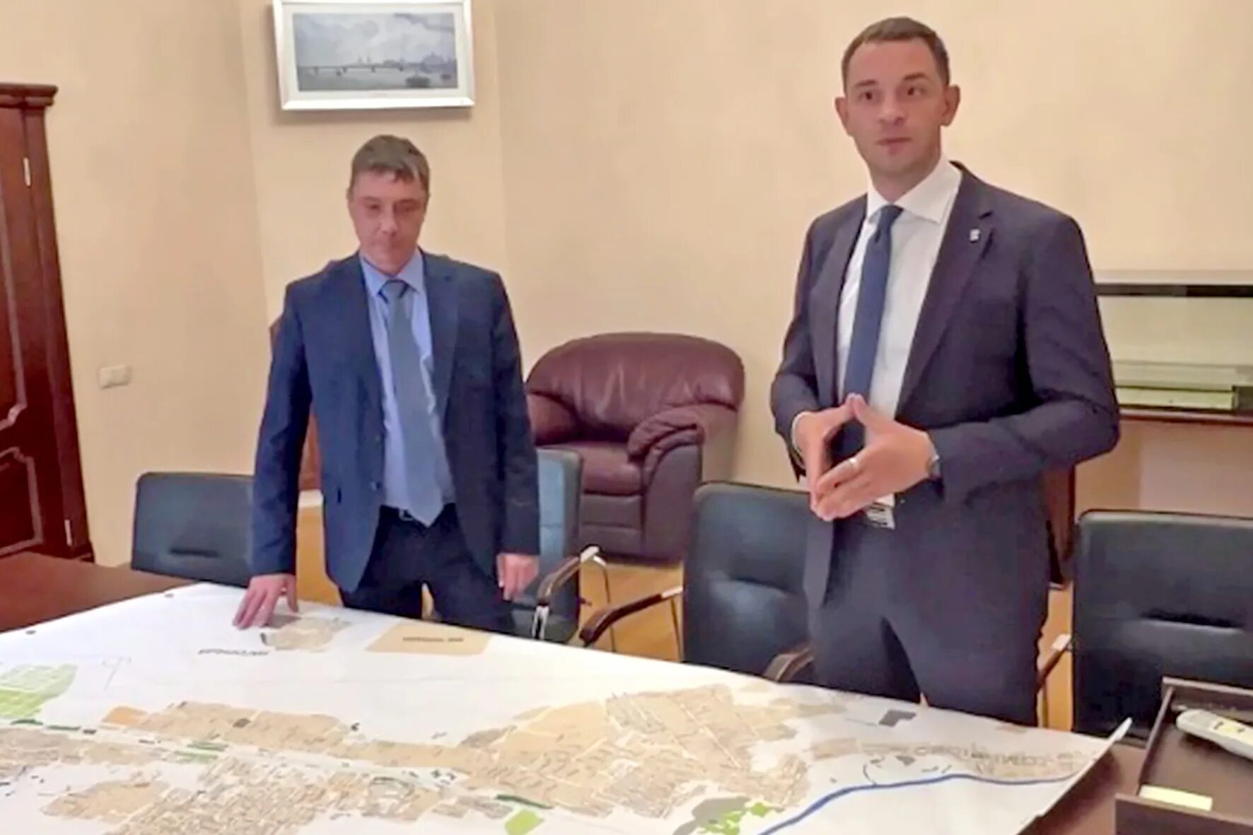 Николай юрицин цгб чапаевск. Главный врач чапаевской цгб юрицин николай. Главврач чапаевска. Главный врач чапаевская црб. Юрицин николай сергеевич чапаевск.