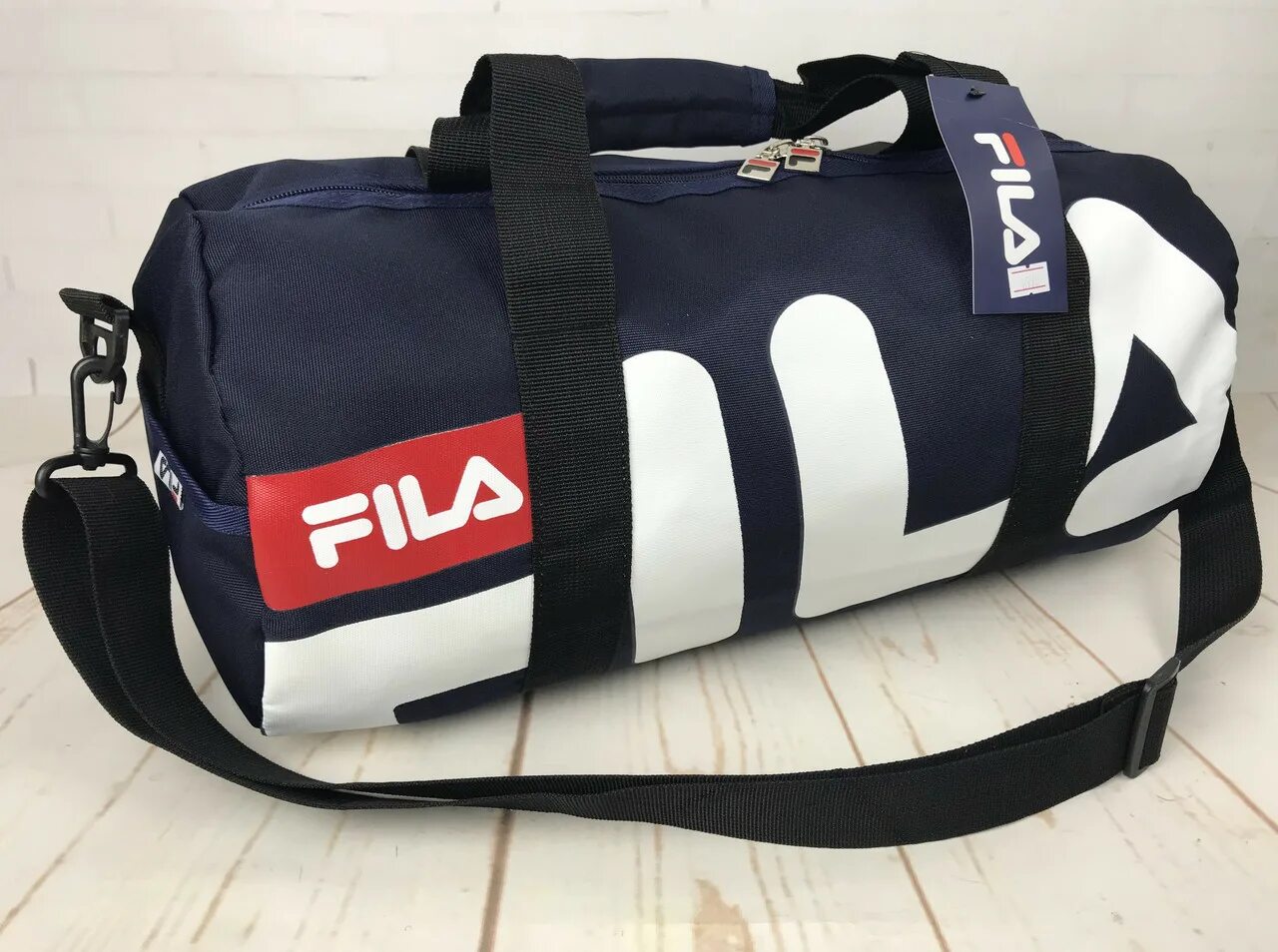 Красивая спортивная сумка