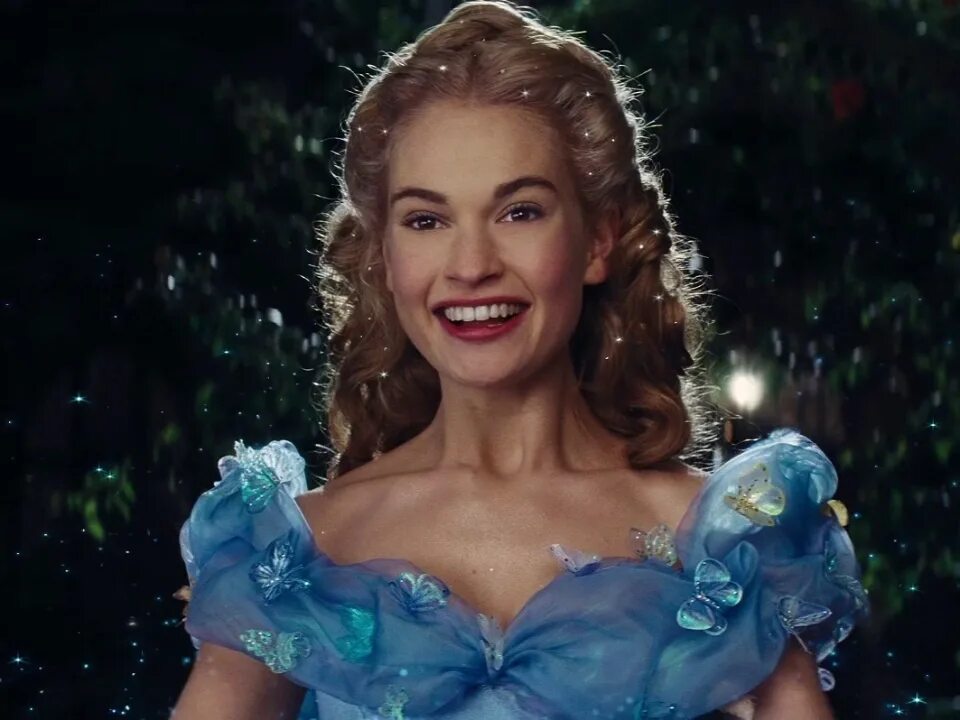 Lily James Cinderella. Золушка (Cinderella) 2015.