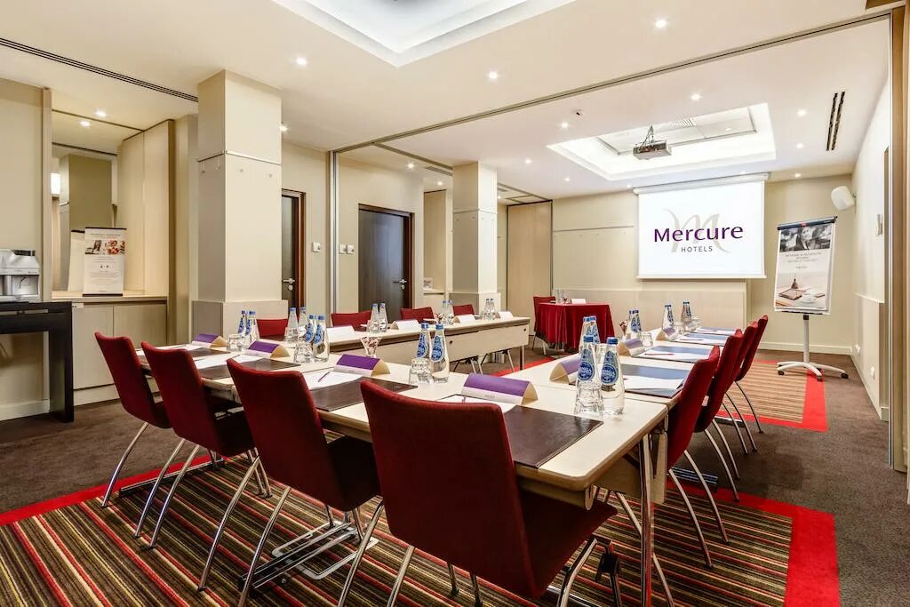 Отель Mercure Warszawa Grand. Меркюр Тюмень гостиница. Франсуа Меркюр. Mercure Липецк. Меркури калининград сайт