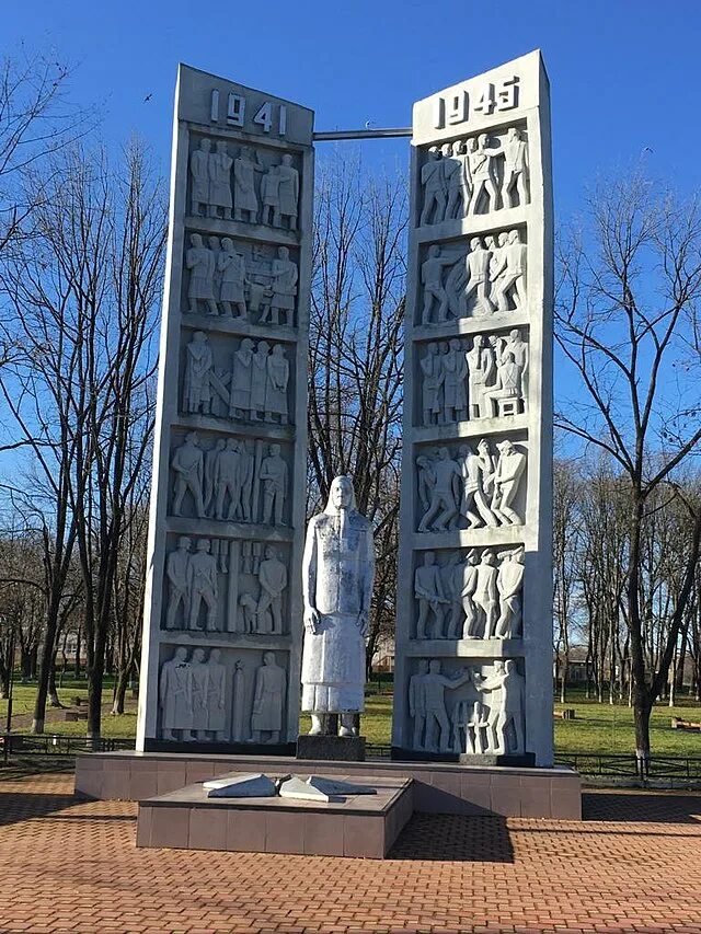 Станица Попутная Отрадненского района. Станица Попутная Отрадненского района Краснодарского края. Станица Отрадная Краснодарский край. Станица Попутная памятники.