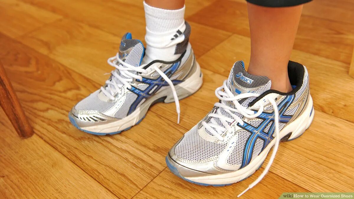 Mizuno wave skyrise 3. Спортивные кроссовки на ноге. Топовые кроссовки мужские рибок. Удобны ли кроссовки. Кроссовки для девушек.