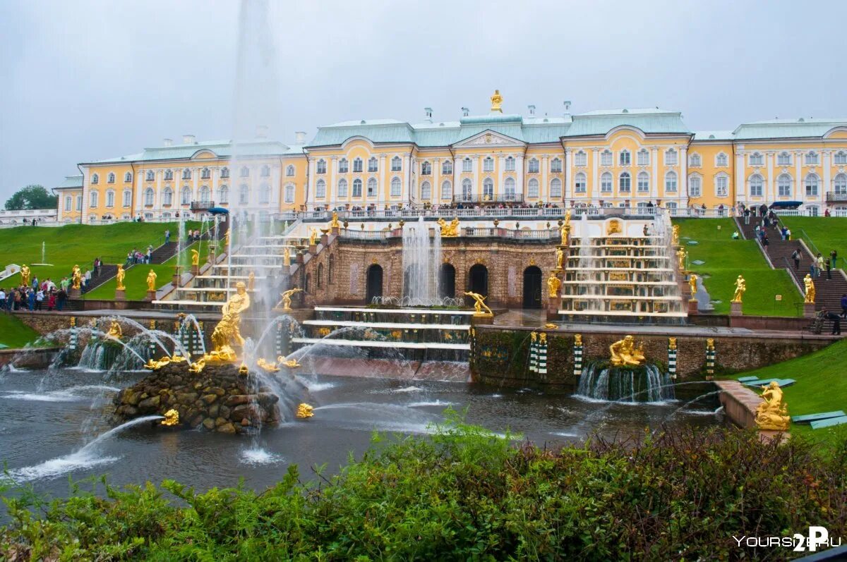 Петергоф (дворцово-парковый ансамбль). Петергоф Нижний парк большой Каскад. Дрорцово-парковый ансамбль «Петергоф».. Петропавловский дворец в Санкт-Петербурге.