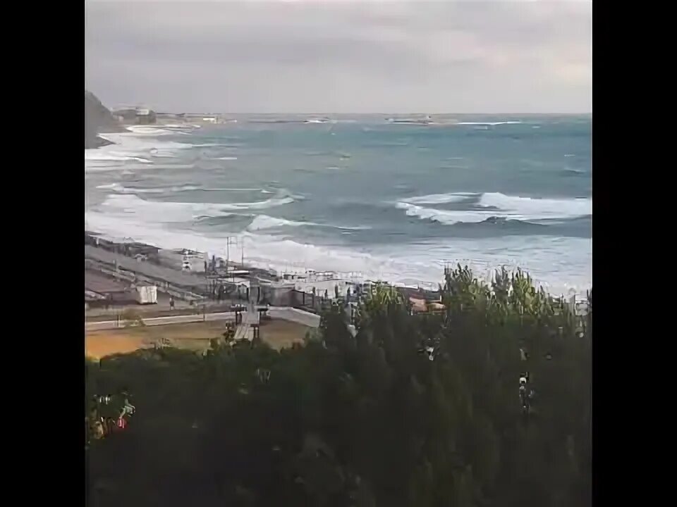 Сукко пляж чёрные камни. Шторм в сукко. Шторм в сукко. Шторм в сукко. 21.