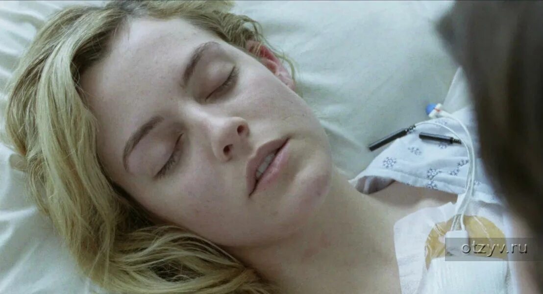 Хороший доктор орландо блум. Доктор 2011. Фильм хороший доктор индия. Райли кио хороший доктор. Доктор 2011.