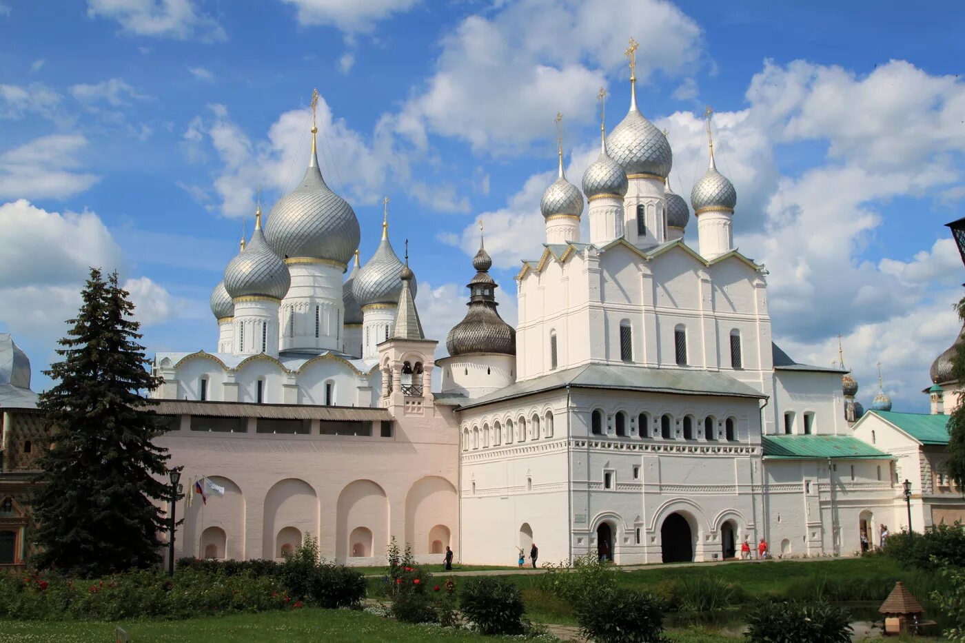 Ростов великий древнейший русский город впр. Ростов Великий. Ростов храм золотое кольцо России.