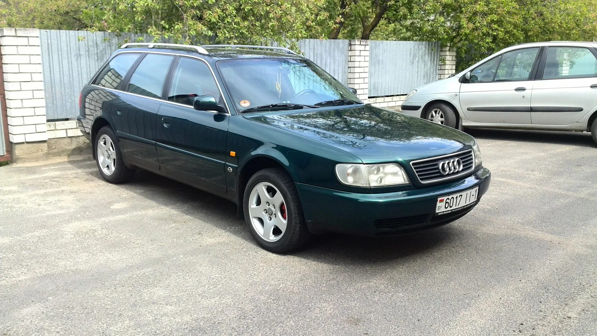 Купить ауди с4 универсал. Audi a6 c4 1995. Audi a6 универсал 1997. Audi a6 c4 1997. Audi a6 c4 1996 универсал.