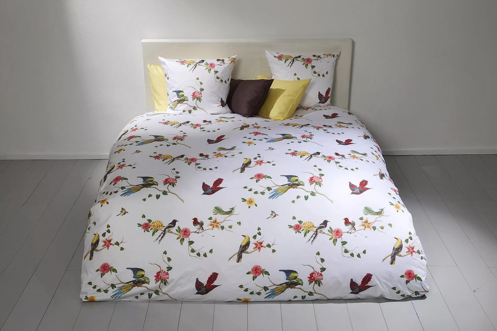 Premiata постельное белье. Постельное белье кристиан фишбахер. Текстиль. Наволочки простыни пододеяльники. Пододеяльники интернет магазин.