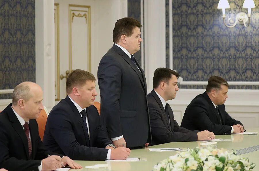 Кадровые назначения президента сегодня беларусь. Лукашенко назначил председателей райисполкомов.