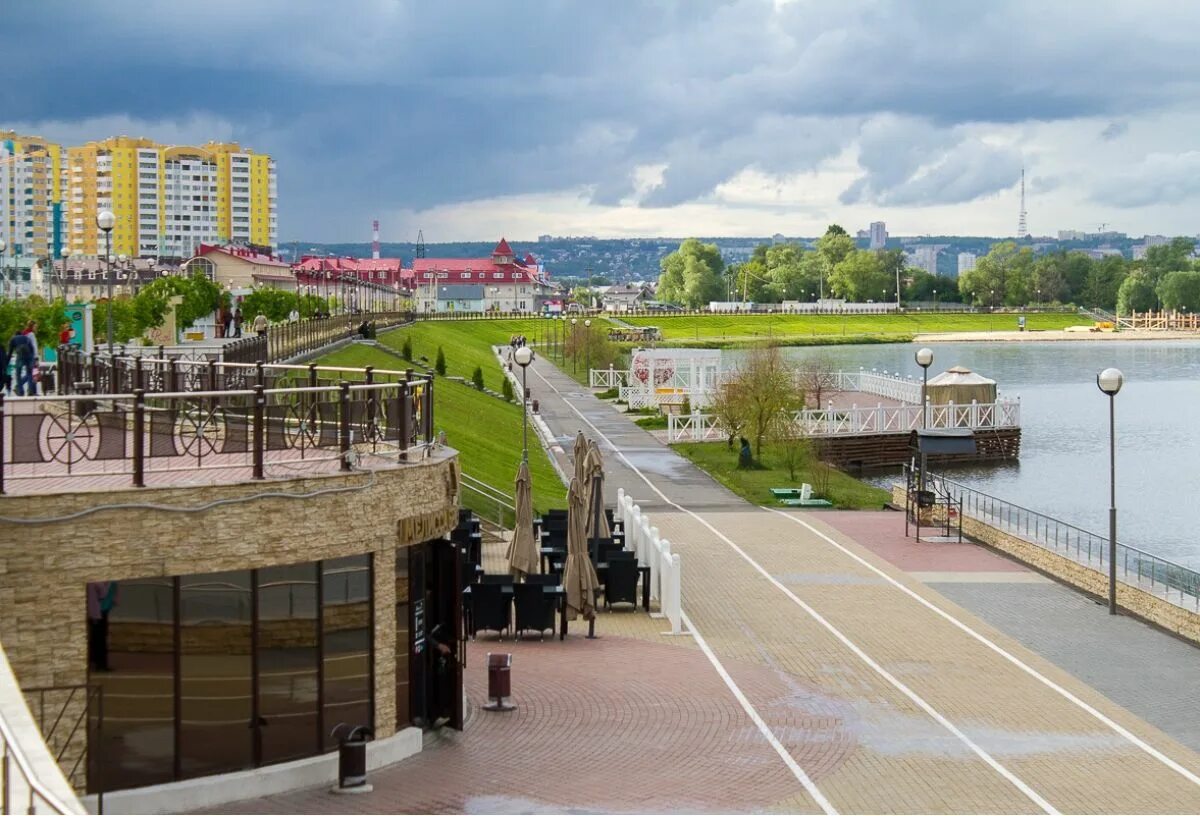 Погулять пензе. Город Спутник Пенза. Пенза Спутник набережная. Пенза город Спутник набережная. Микрорайон Спутник Пенза набережная.