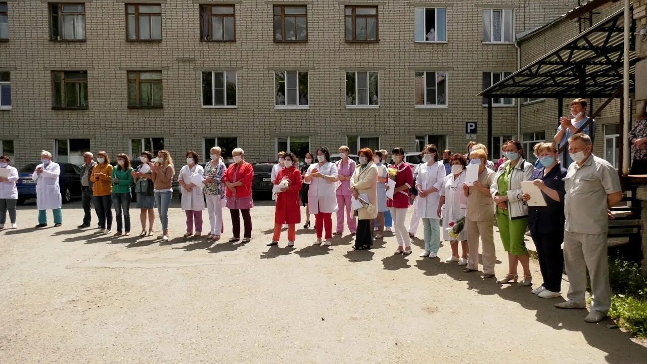 Погода г шадринск на дней. Центрально районная больница Шадринск. Мед учреждения Шадринск. Городнный больница Шадринск. Курганская область Шадринская больница платная.