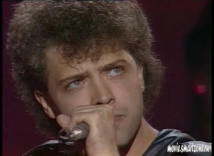 Алексей щукин в молодости. Комиссар злая ночь. Комиссар группа 90. Комиссар «наше время пришло» cd1 (1990-97). Группа комиссар злая ночь.