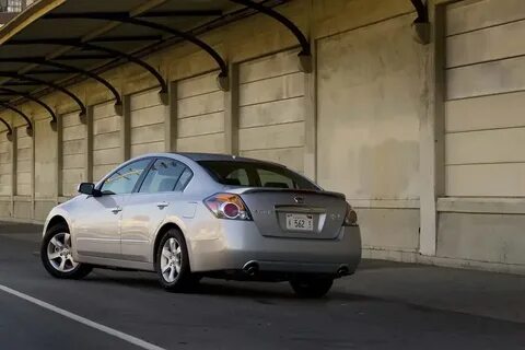 Nissan 2008