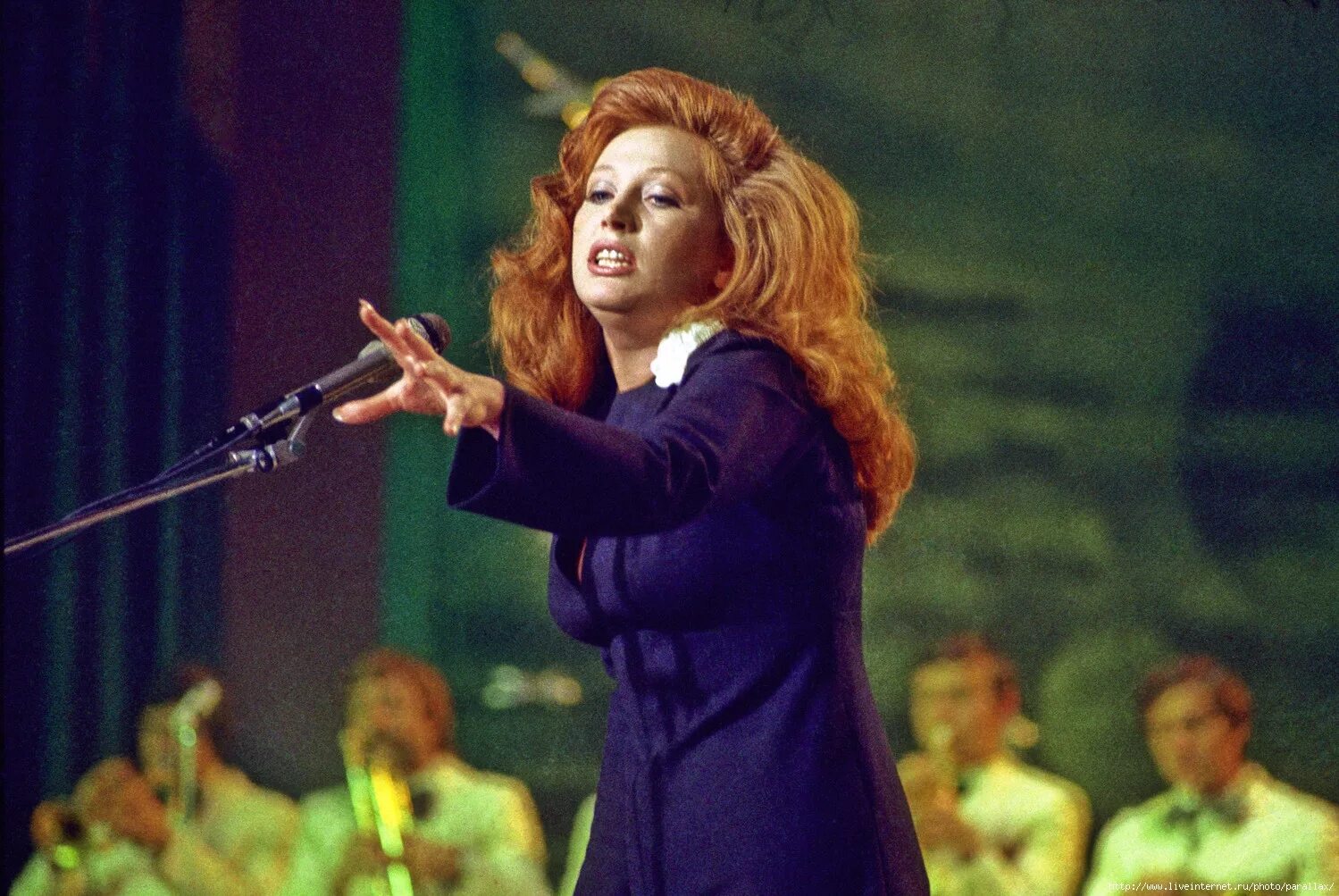 Пугачева 1978. Женщина которая поёт 1978.