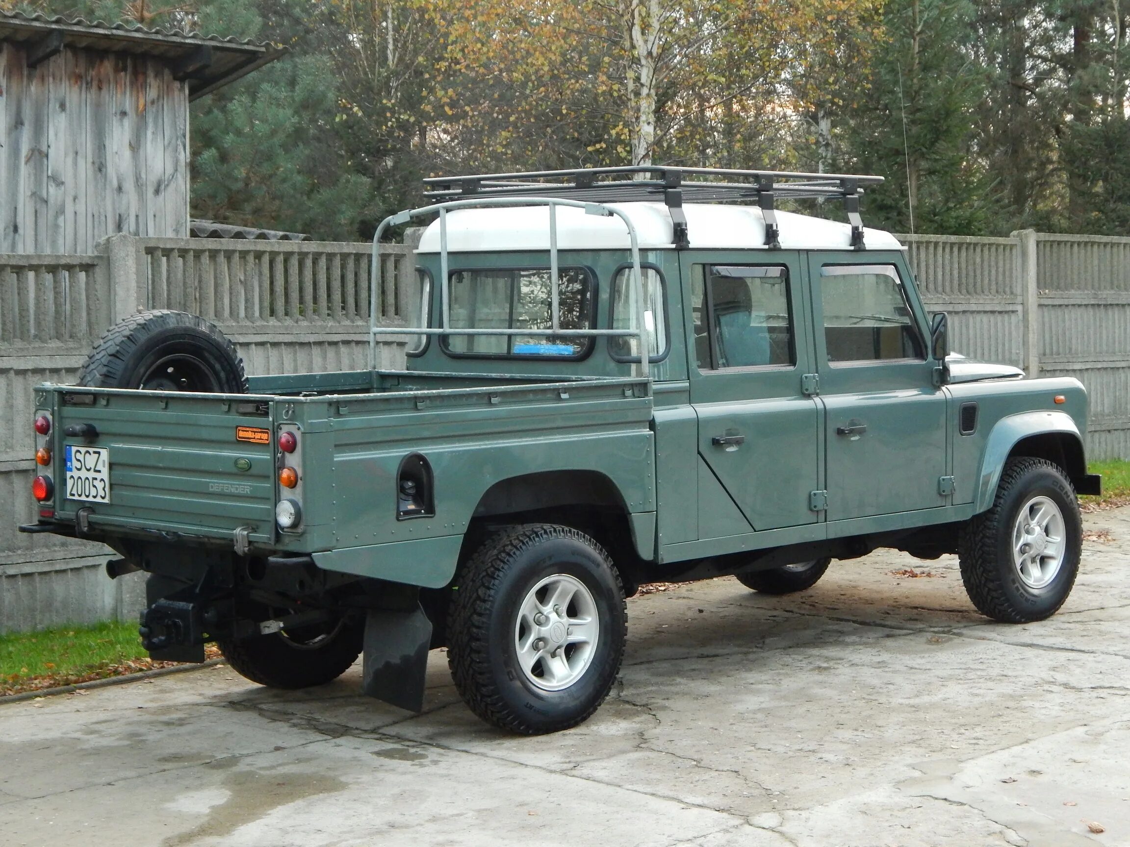 Defender Pickup 130. Land Rover 130. Ленд Ровер 130 военный.