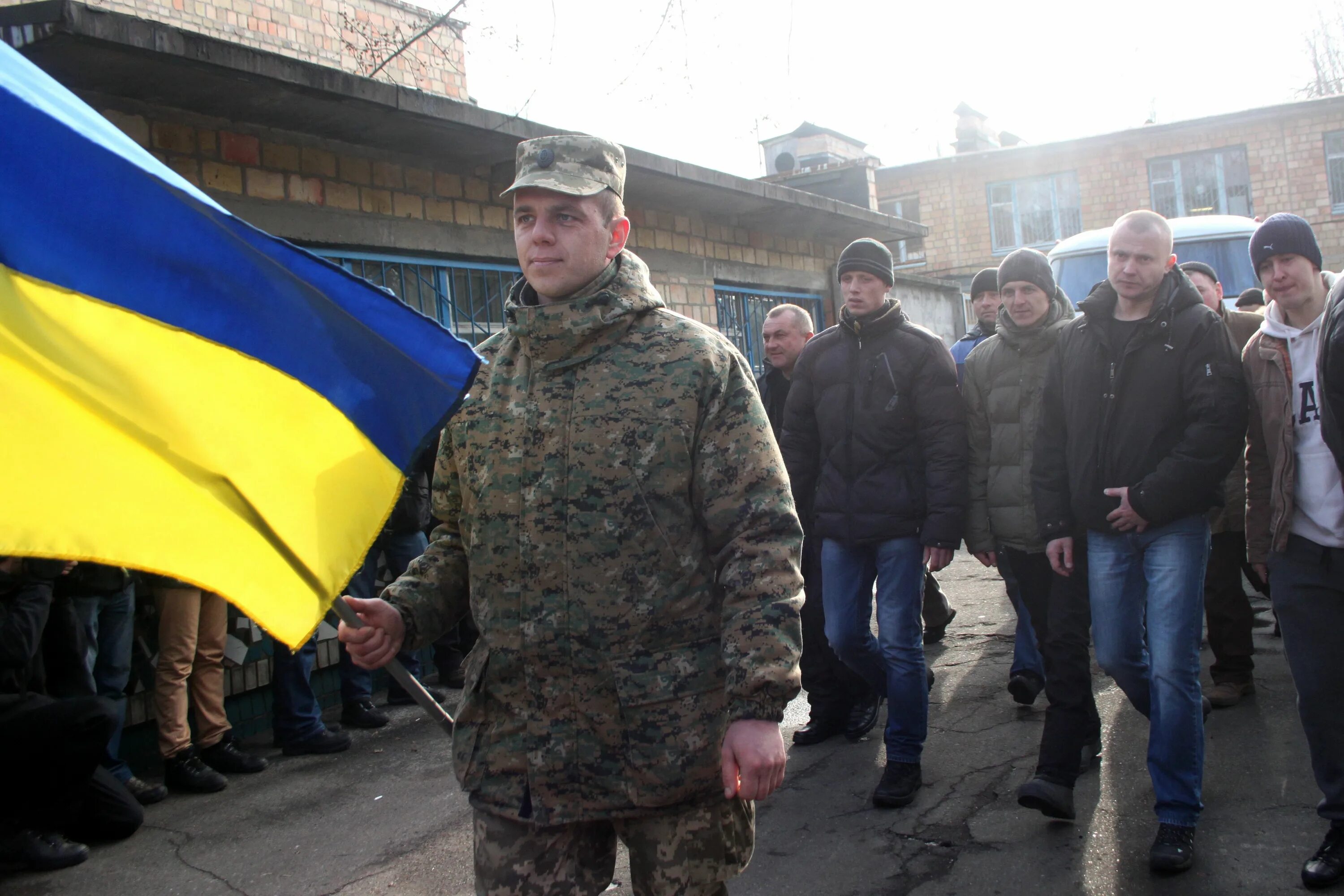 Россия против украина сегодня. Русские на Украине. Российские военные на Украине. Захват Крыма.