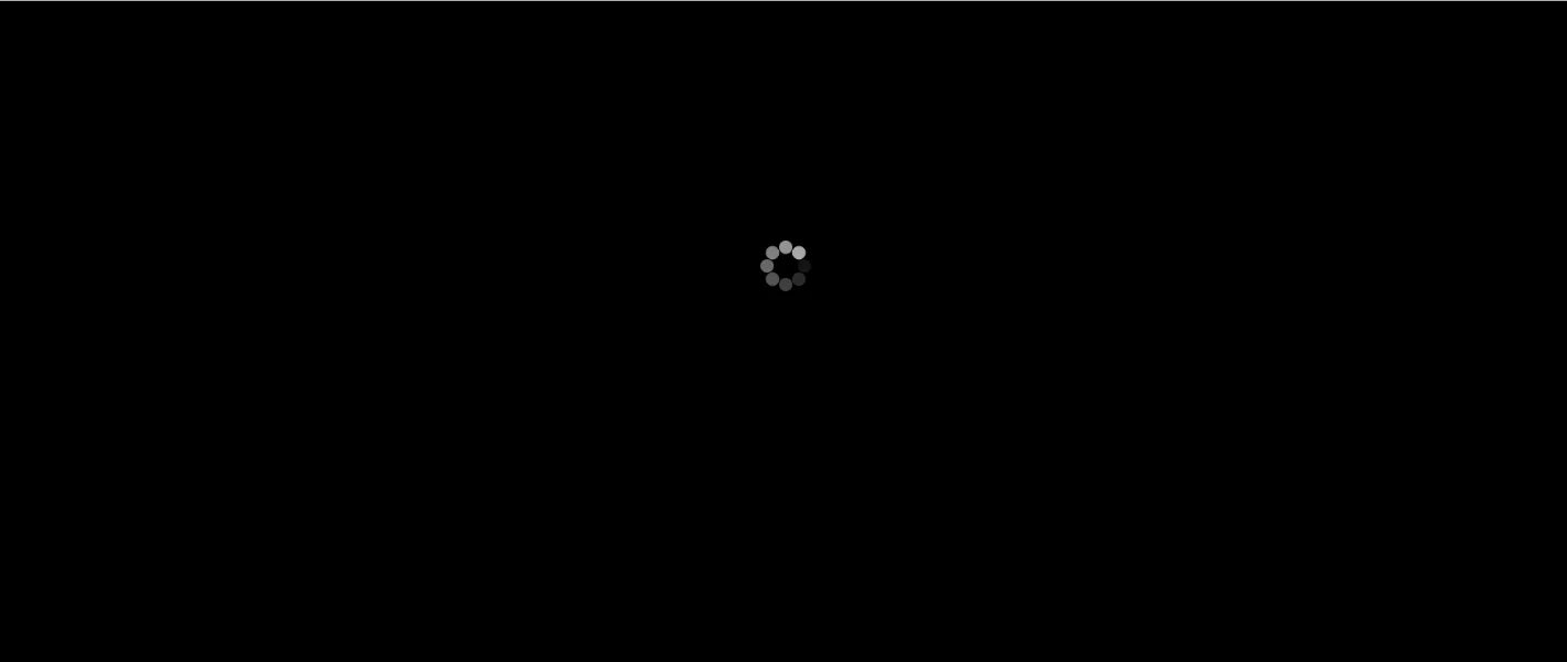 Загрузка фото. Zoom черный экран. Loading на чёрном экране. Экран загрузки Zoom.