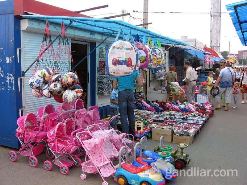 товары для детей рынок. детские товары. китайские игрушки магазин. ярмарка игрушек для детей. товары для детей рынок.