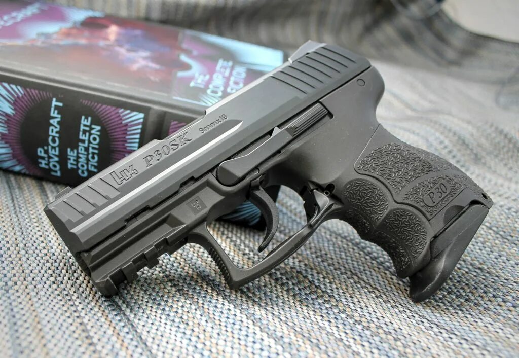 P30 new edition. Heckler Koch p30l с компенсаторами. HK p30. Хеклер и Кох p30.