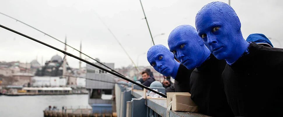 Голубой человек. Синий человек фото. Blue try