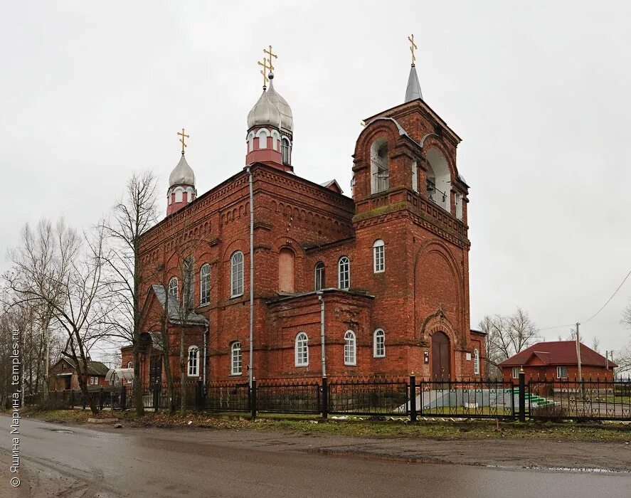 Чудово новгородская область телефоны. Город Чудово Новгородской области. Чудово Церковь Казанской Божьей матери. Численность населения города Чудово Новгородской области. Чудово достопримечательности.