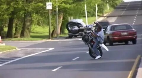Мотоцикл лихача