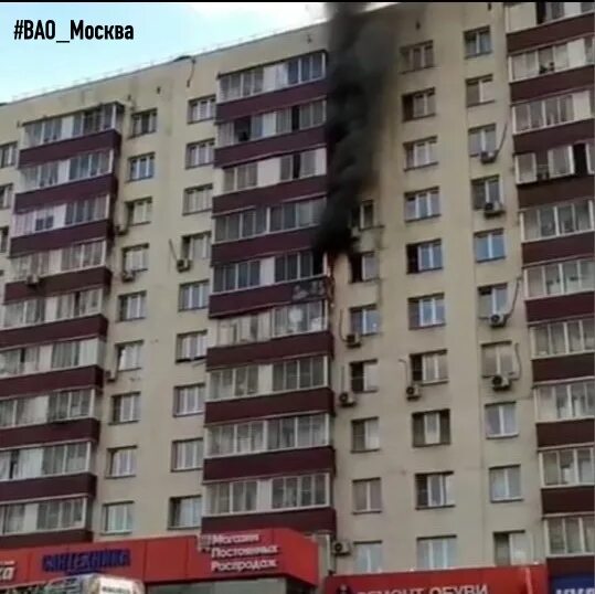 Москва минусинская улица 4 пожар. Пожар в москве гольяново. Пожар на уссурийской улице в москве сегодня. Пожар в москве гольяново. Пожар в москве гольяново.