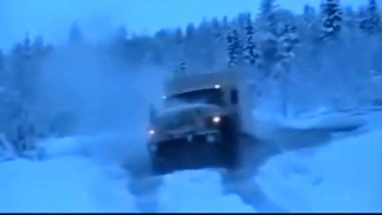 Бесплатные видео дороги севера. Дальнобой севера зимник. дальнобойщики на зимнике якутии. северный дальнобой зимник. якутия. зимники севера колыма.
