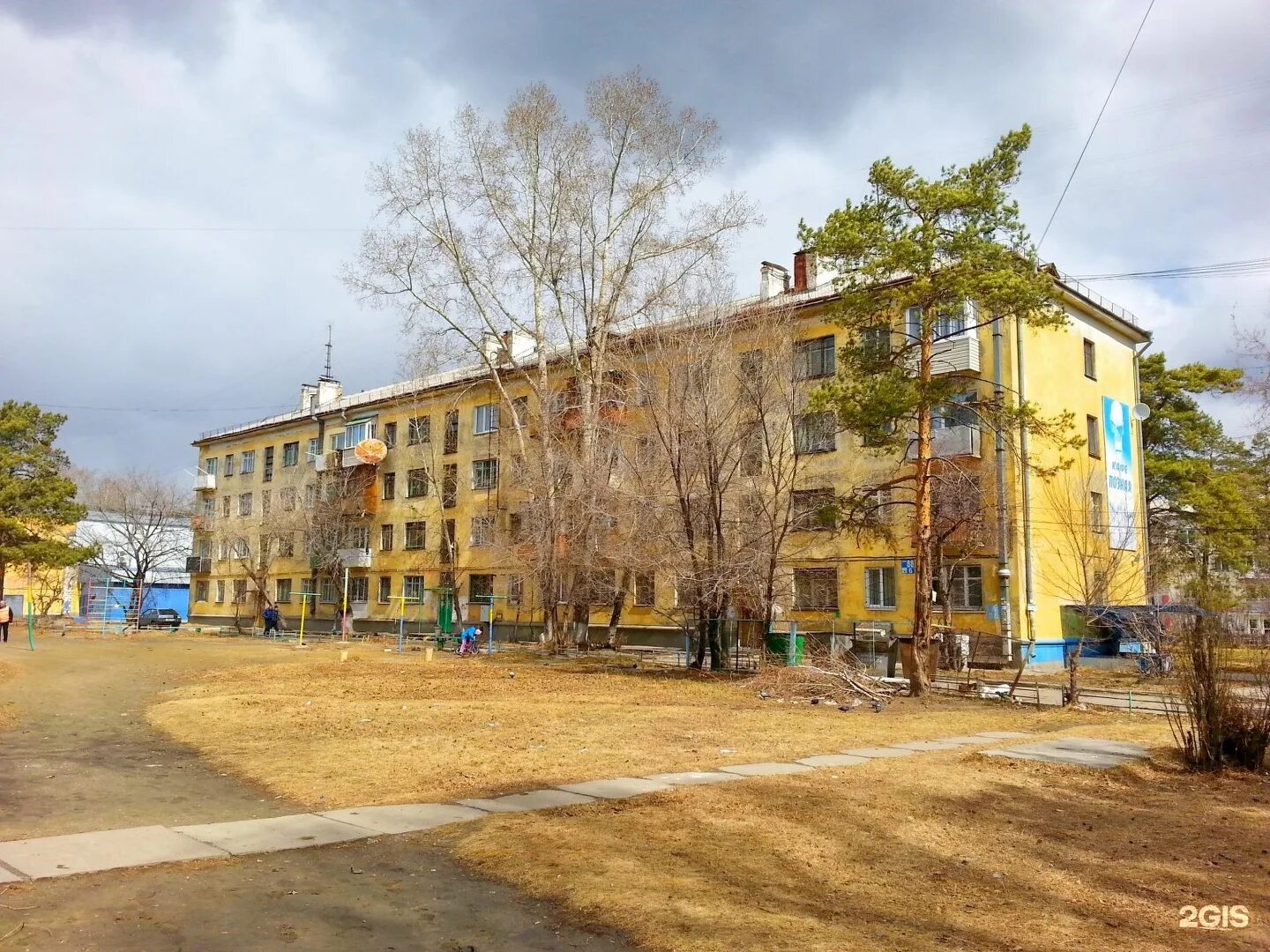 Ангарск 88 квартал дом 8. 88 квартал ангарск. Ангарск 88 квартал дом. 182 квартал 16 дом ангарск. Ангарск 88 квартал дом.