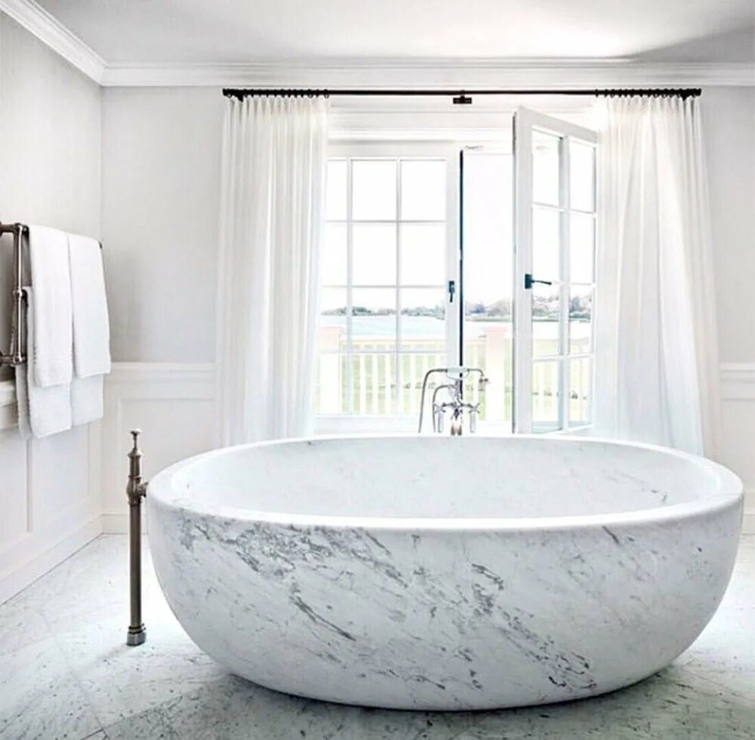 Ванна — cielo Freestanding Stone Bath 1620mm. Ванна отдельностоящая Лион. Ванна Salini Isola. Ванна круглая отдельностоящая. Ванна в ванную комнату овальная