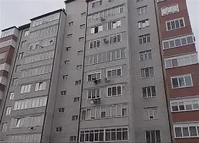 Улица космонавтов 100