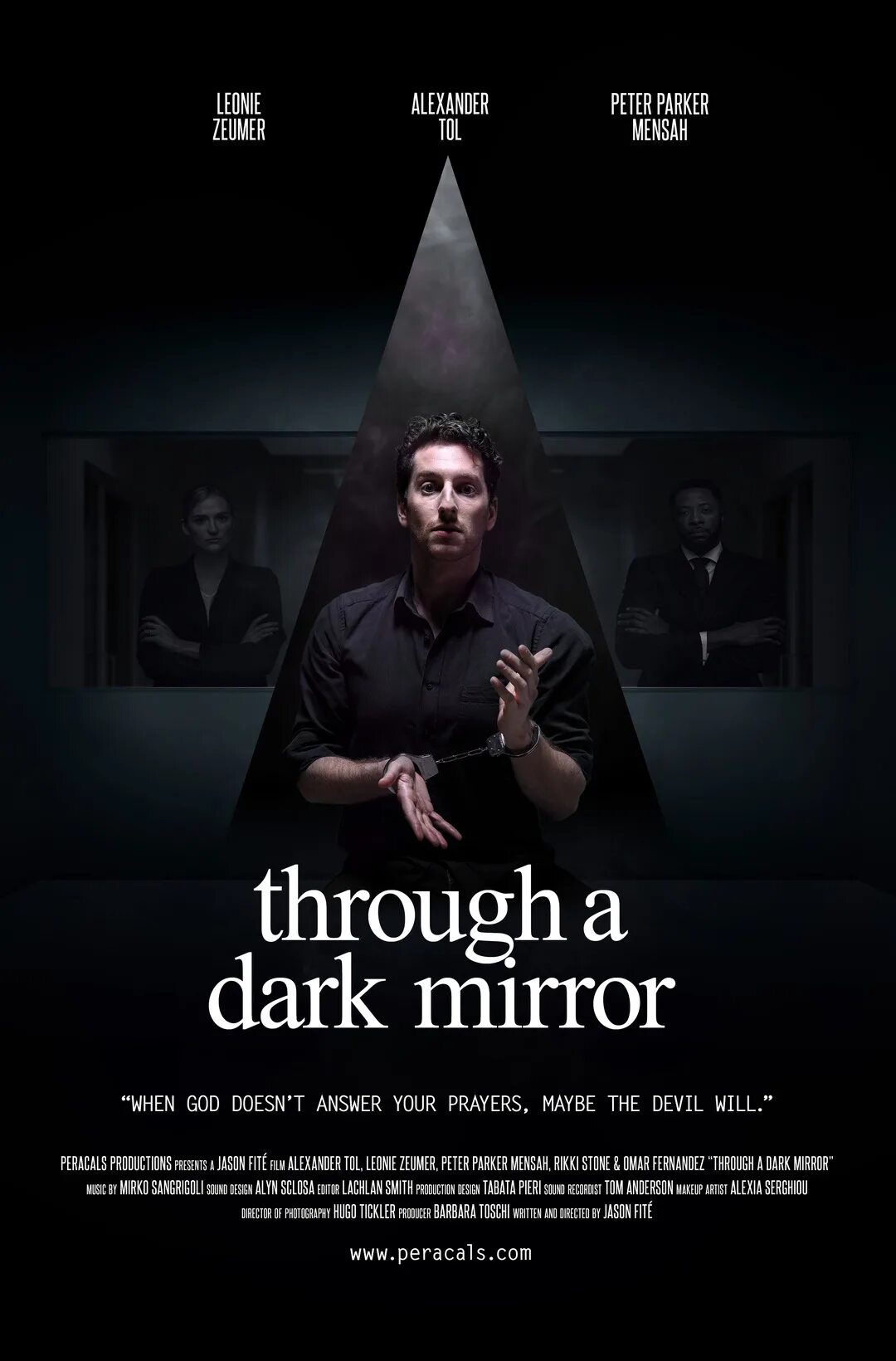 Темное зеркало отзывы. Сквозь темное зеркало 2019.