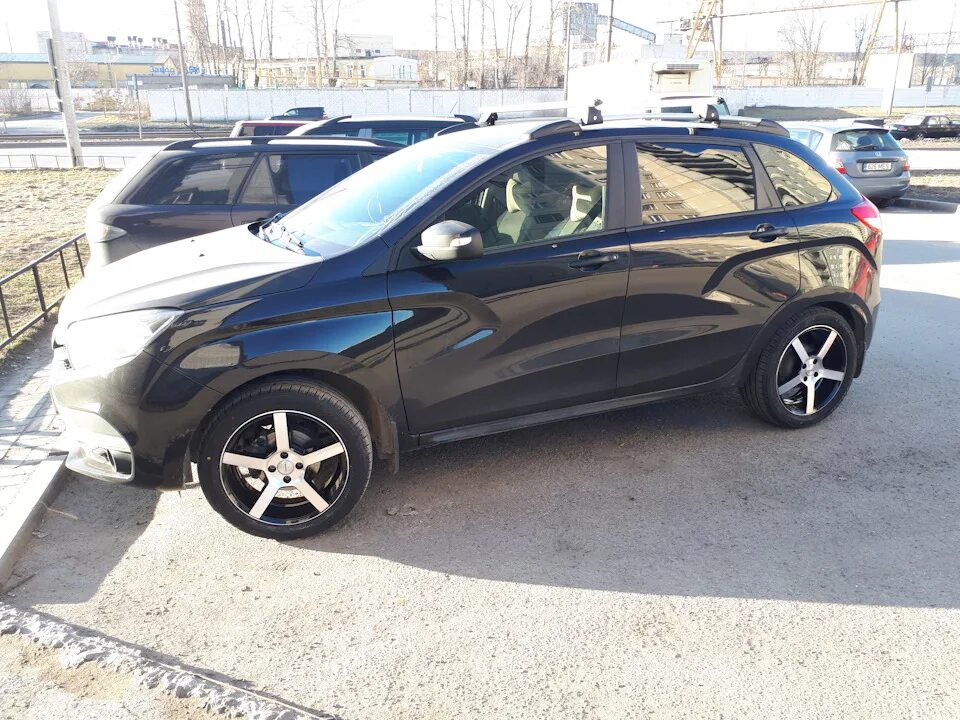 Диски литые хрей. Диски xray cross r17.