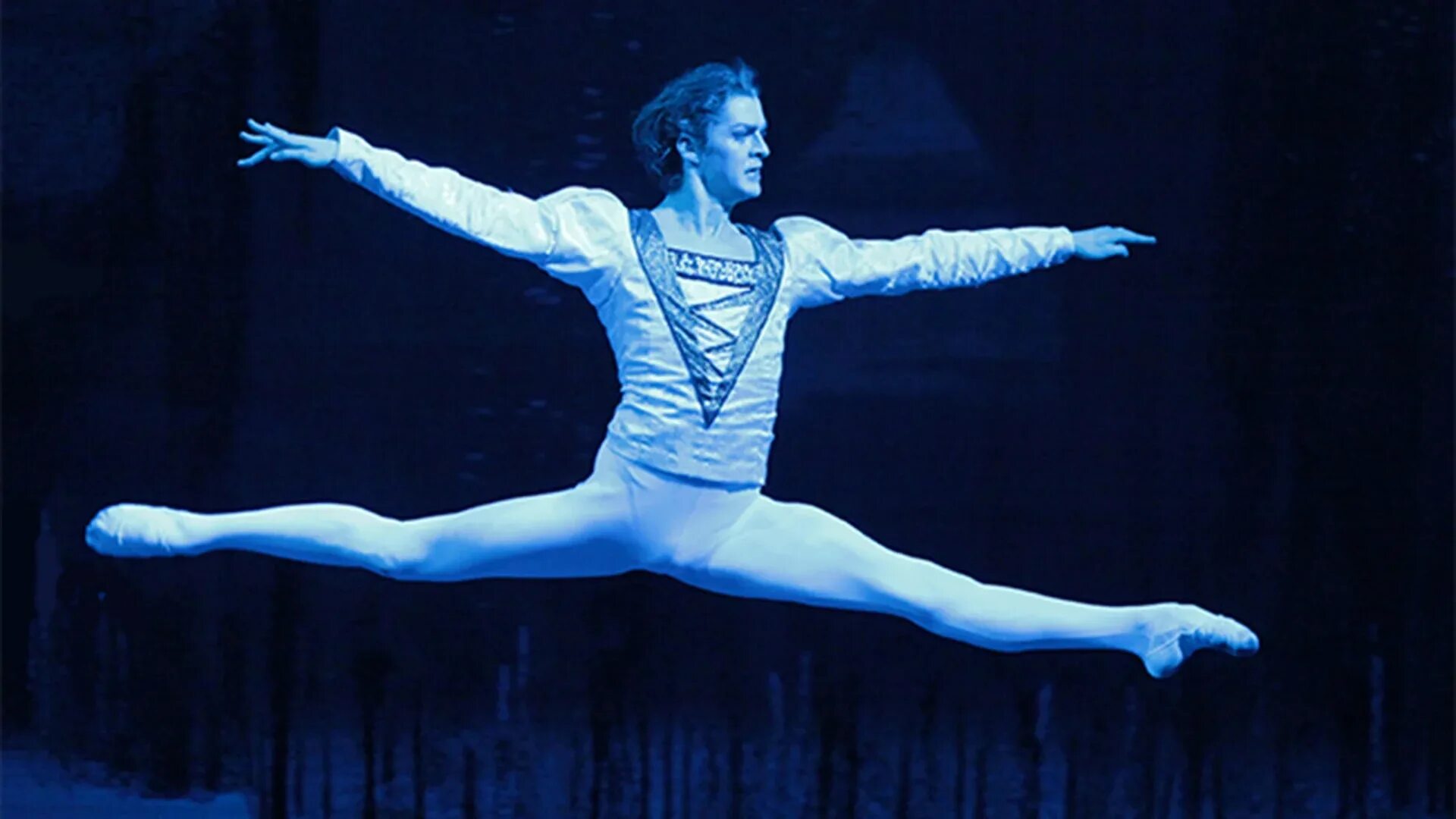 Принц Зигфрид балет. Балет Лебединое озеро Зигфрид. Зигфрид лебединое озеро