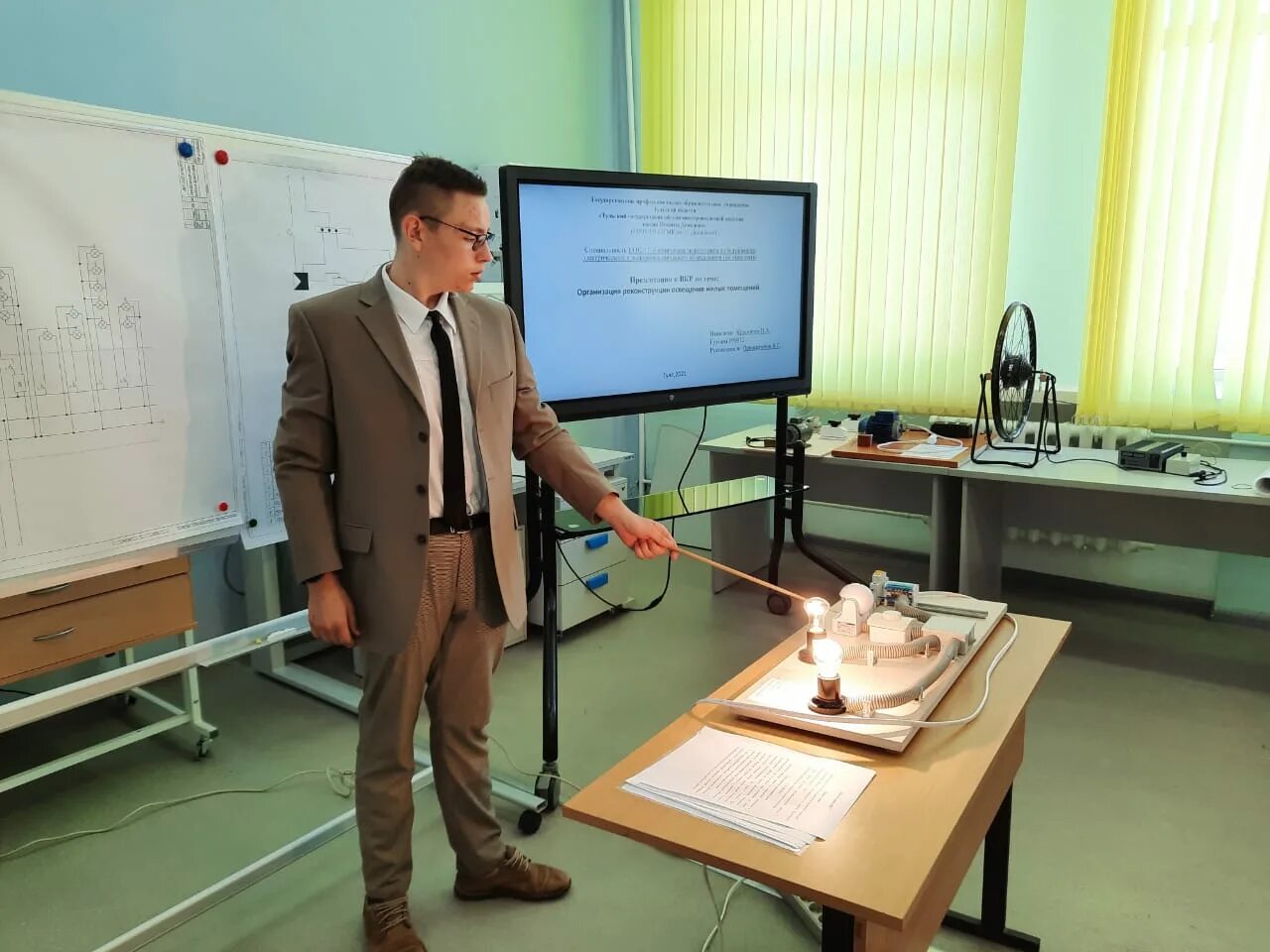 03 04. региональный этап на компьютерах. транспортный университет рут миит. 02. специальность 11.