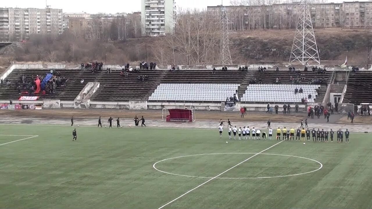 Стадион уралец. Стадион Уралец Нижний Тагил. Высокогорец Нижний Тагил. Стадион Высокогорец Нижний. Высокогорец стадион Высокогорец Нижний Тагил.