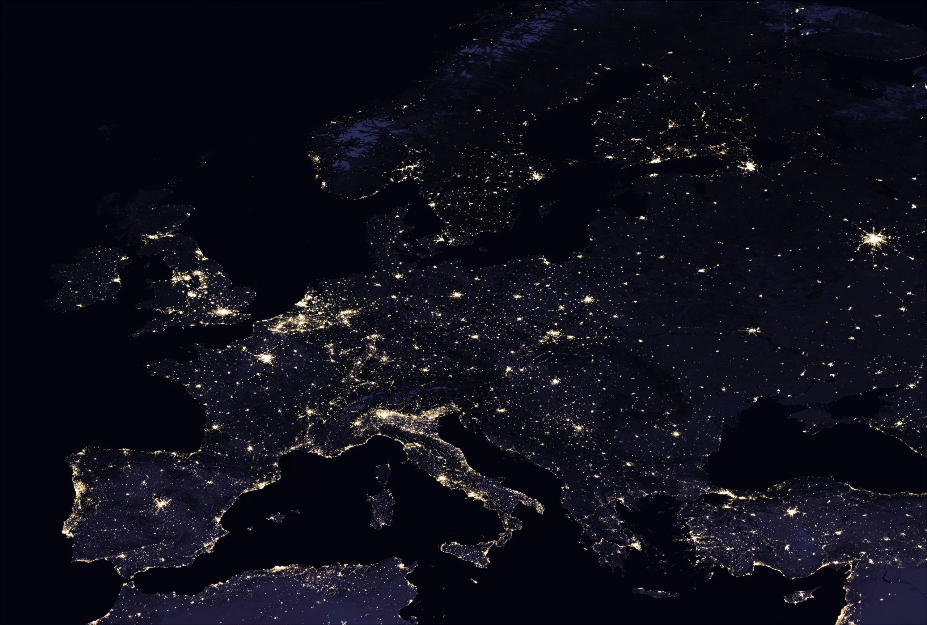 Ночи евразии. Карта НАСА ночная земля Russia. NASA снимки со спутника NASA. Земля ночью. Планета земля ночью из космоса.